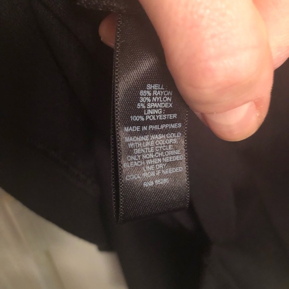 Express Black/White Dress - Picture 7 of 8